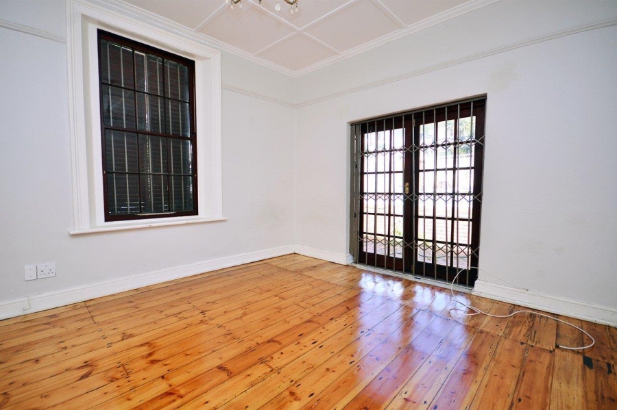To Let 3 Bedroom Property for Rent in Green Point Western Cape